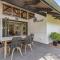 Fun in Ferris Everything you need Pet Friendly 2 Bedroom House with Pool - Sleeps 6