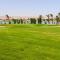 El Gouna spacious flat in Steigenberger Golf - 赫尔格达