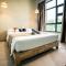 Jesselton Quay by Pinstay