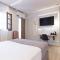 9 Luxury Rooms