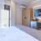 9 Luxury Rooms