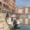 Piccola Venezia Canal View Charming Flat