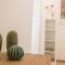 [DOWNTOWN SELINUS] Bright apartment with courtyard