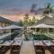 Rascals Hotel - Adults Only