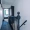 Spacious 4-bed house in Crewe by 53 Degrees Property, ideal for Business & Contractors, Great Location - Sleeps 8