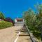 Nice Home In Njivice With Jacuzzi