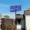 Cozy motel