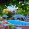 Kipos Hotel