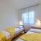 Apartments Gilly 2