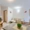 Apartments Gilly 2