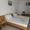 PHILIPPOS STUDIOS & APT