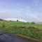 Lane End Cottage Holmfirth - Panoramic Views, Modernised with offroad parking