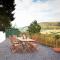 Hillside Cottage, countryside views near Llangollen - Corwen