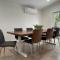 Shore Drive - 2 Bedroom/2 Bath/Bunk/Queen Oasis