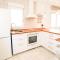 Apartamento Loft con terreno privado y parking compartido - a 800m de Playa Poniente