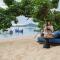 Clay Beach Samui - Beachfront Villas