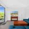 Karibu Beach Retreat- panoramic sea views 4 bdrms