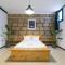 Cathedral Apartment