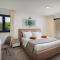 Luxury Villa IN with Heated Pool