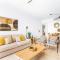 Beach apartment with terrace and private parking