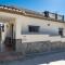 Villa Blancuzcal by Villa Plus