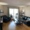 Chris Cozy Condo Commonwealth Edmonton - Едмонтон