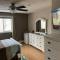 Chris Cozy Condo Commonwealth #205 Edmonton