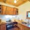 Granaries Pear & Walnut - 托尔明