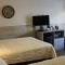 Lockview Motel