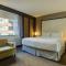 Arc The Hotel