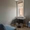 Coastal Cottage: Charming three bedroom cottage with private garden