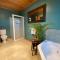 Hanlon Guest House