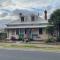 Hanlon Guest House