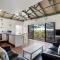 MAIN STAY - 100m to patrolled beach, pool, wifi, close to cafes