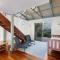 MAIN STAY - 100m to patrolled beach, pool, wifi, close to cafes - Point Lookout