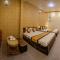 Dong Bao Hotel
