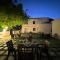 Hostel ivory