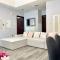 Cozy Upgraded Residential Flat with sea, Mangrove, pool view - 1203 Not Hotel