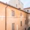 Cozy, Sunny Suite in the Heart of Trastevere