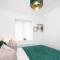 Piccadilly Place - 3 Bedroom House