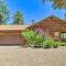 Wooded Hideaway! Spacious Show Low Log Cabin