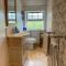 Quirky Highland Cottage with Stunning Views - Wester Fearn