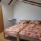 Weekend house & apartments Dubrave