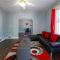 The Rubi Lounge - Spacious Brooklyn Centre Modern Escape Near Downtown With Parking, 300MB WiFi & Self Check-In