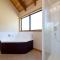 Treetop Oasis - Tairua Executive Holiday Home