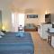 Osprey Holiday Village Unit 201-1 Bedroom - Wonderful 1 Bedroom Studio Apartment with a Pool in the Complex