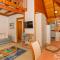 Cedar Cottage - Tairua Holiday Home