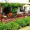 Cute Cottage - Cooks Beach Bach