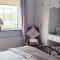 Cozy Cottage Retreat in Listowel pet friend