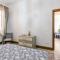 Botanical Gardens and Villa Giulia Lovely Apartments